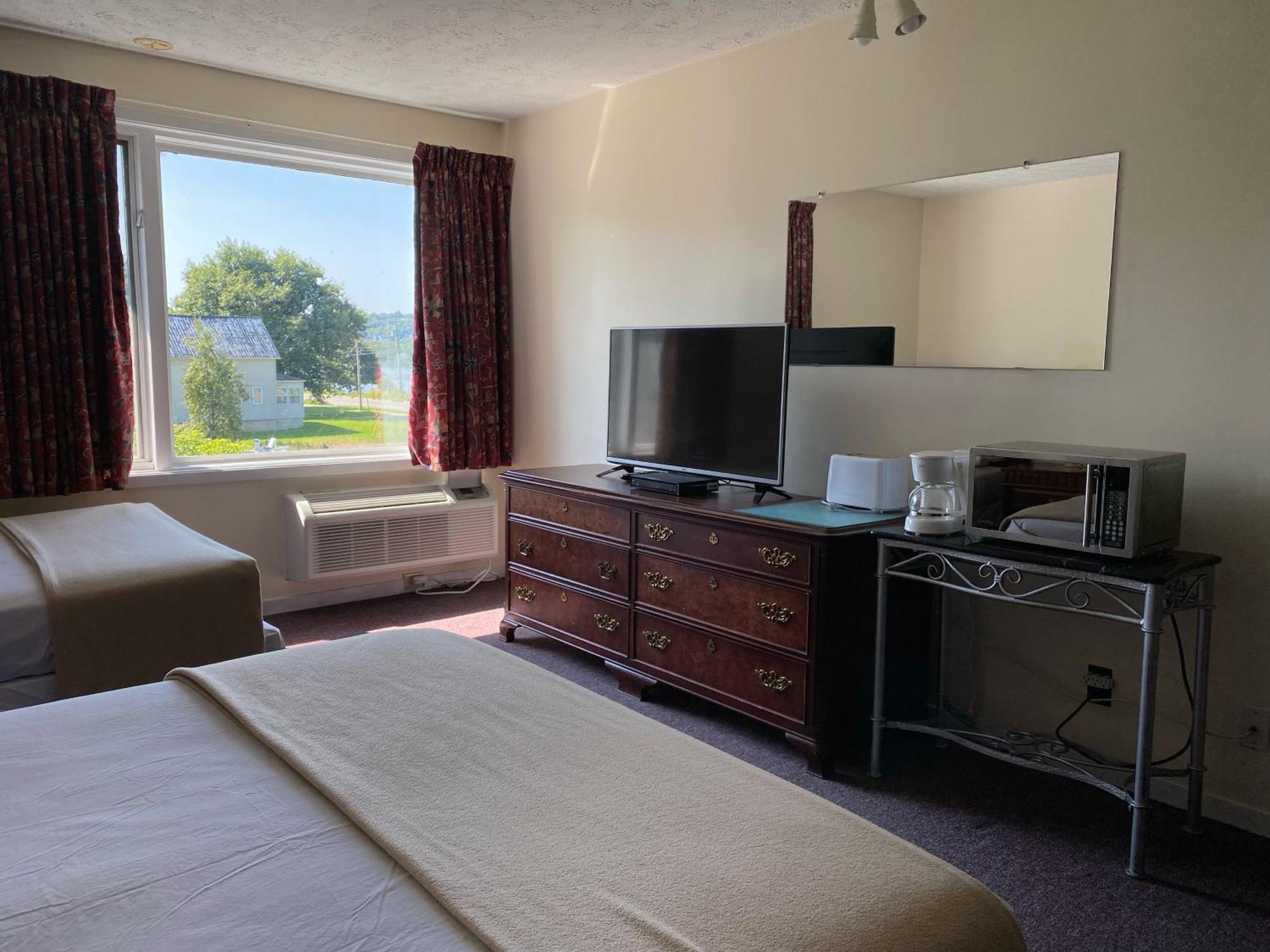 The Fort Nashwaak Motel Фредериктон Номер фото